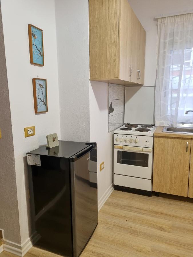 Cozy Apartment In City Center Tirana Buitenkant foto