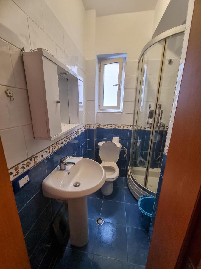 Cozy Apartment In City Center Tirana Buitenkant foto